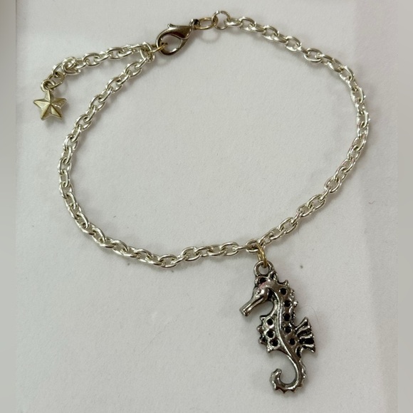 Silver Seahorse Charm Bracelet - Picture 1 of 1